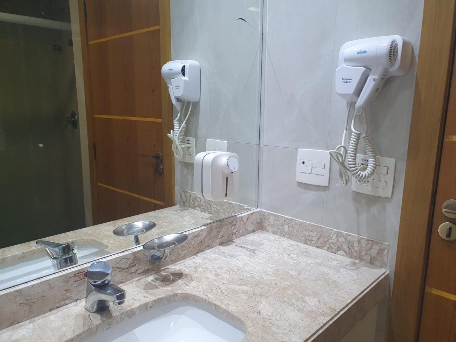 Apartment Alphaville Recem Reformado, Estac Gratis